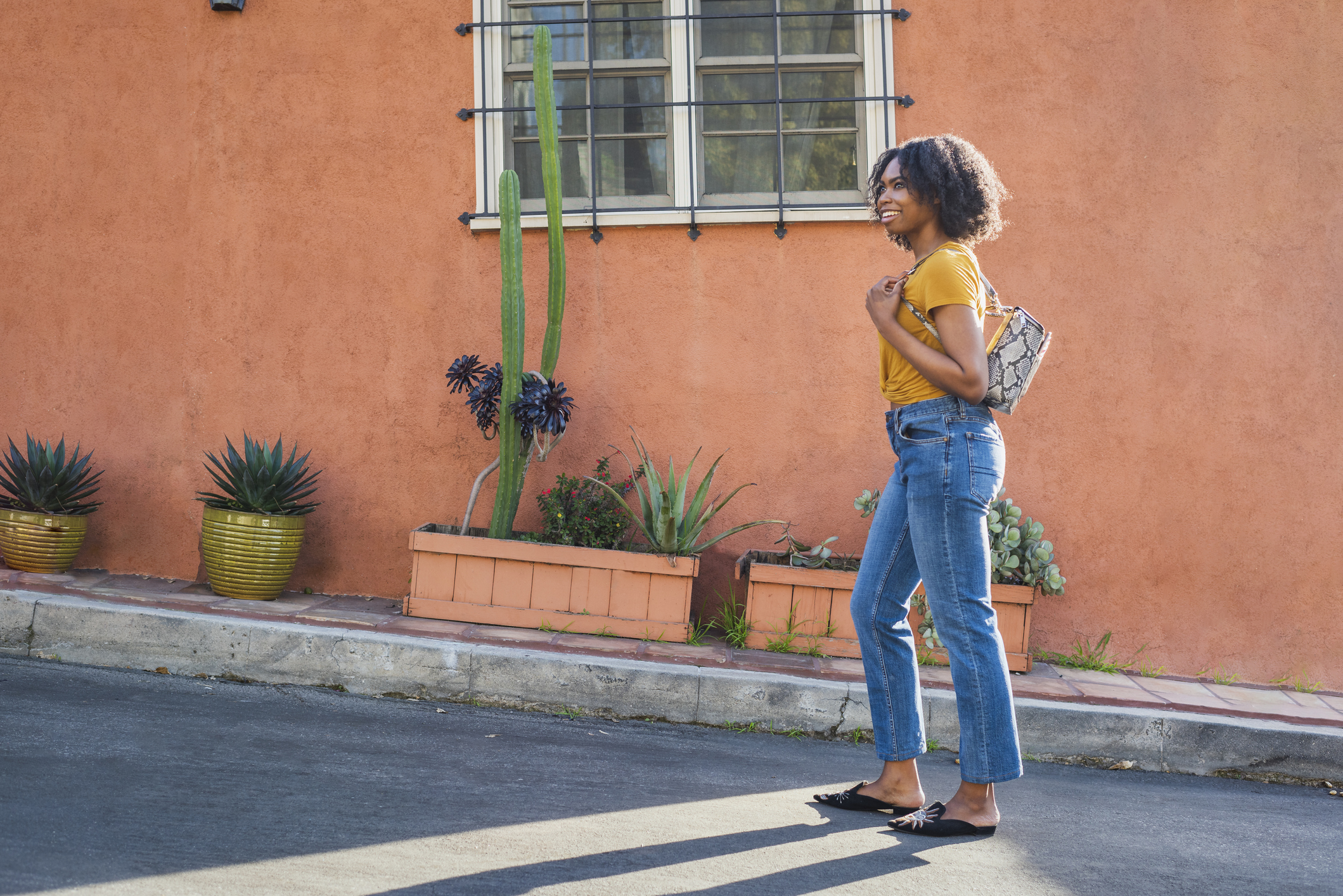 woman wearing jeans