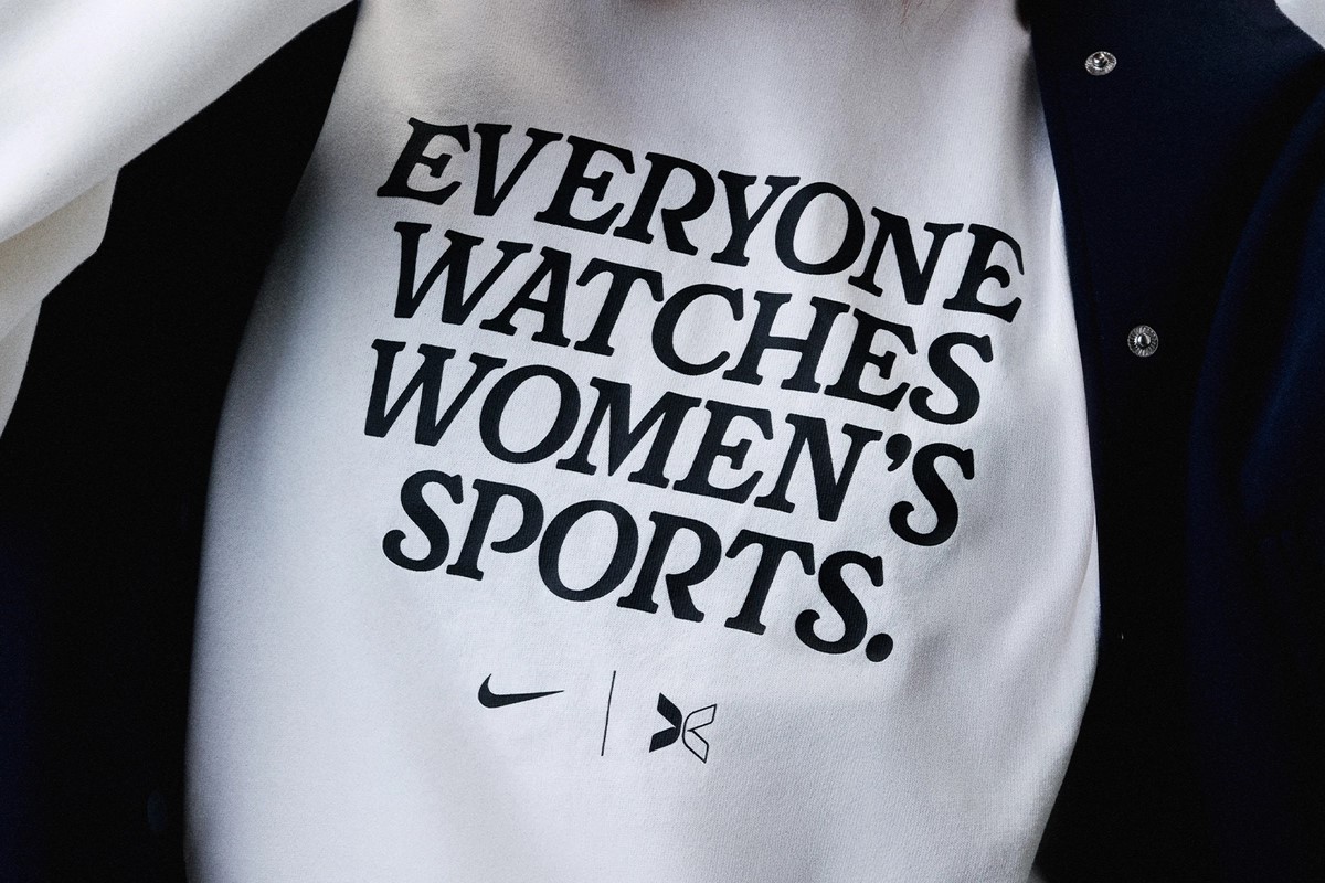 Everyone Watches Women's Sports T-Shirt