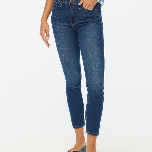 9 mid-rise skinny jean in signature stretch