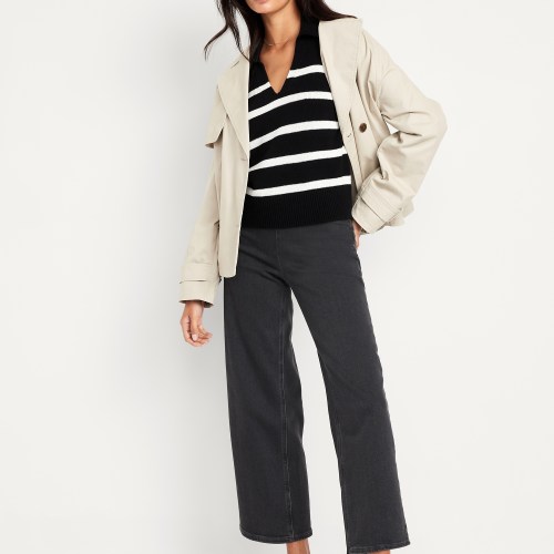 High-Waisted Weekender Pull-On Crop Jeans