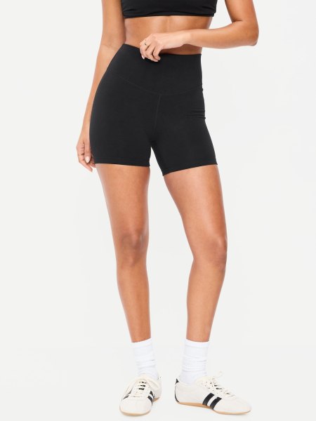 High-Waisted Shorts 5-inch inseam