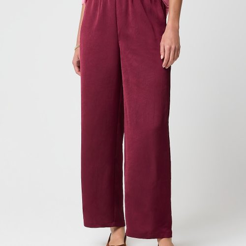Shiny crinkled pull-on pant