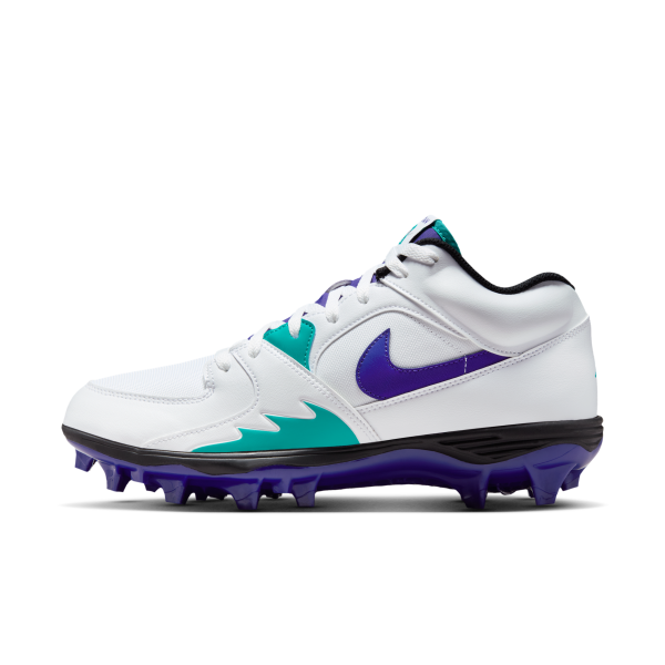 Mens Jordan Stadium 90 Low TD Football Cleats in White | HQ0210-105
