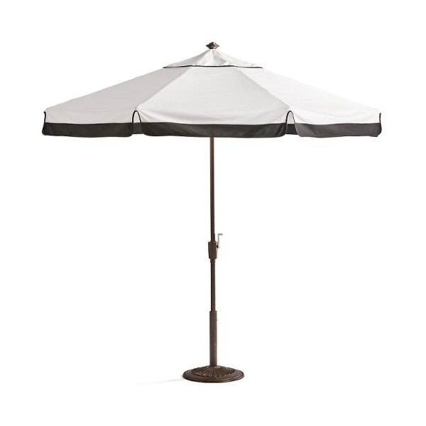 9 ft. Round Contrast Border Umbrella Frontgate