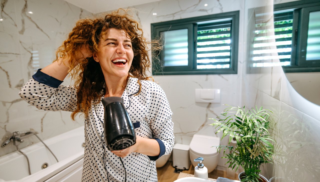 These 13 Viral Hair Tools Are Up to 35% Off on Amazon Right Now ...