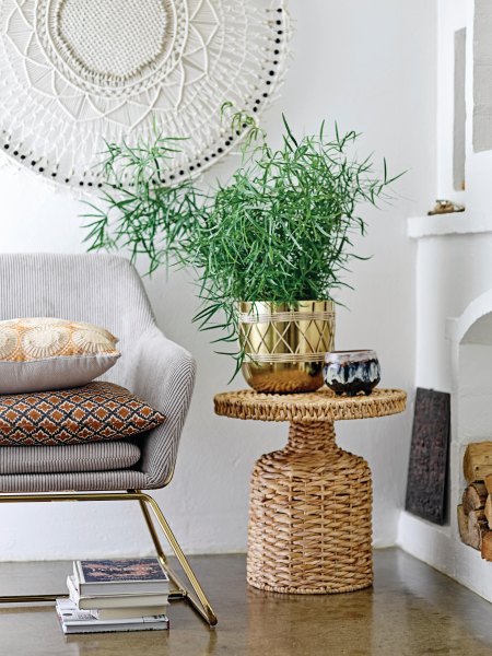 Storied Home 18 Accent Table, Natural