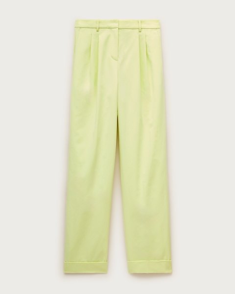 Wide-leg pleated pant
