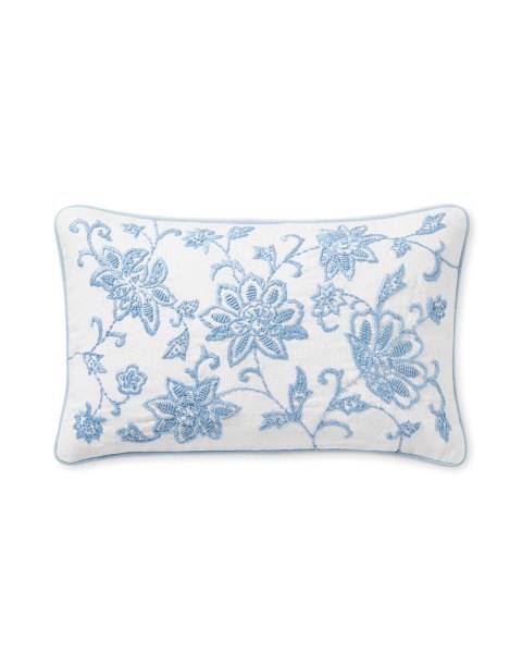 Marigot Pillow