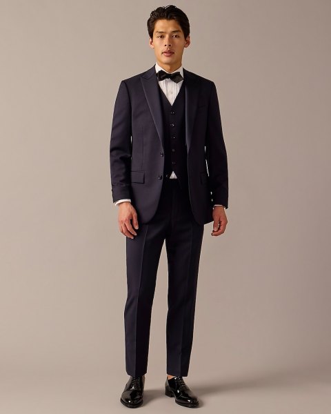 Ludlow Slim-fit tuxedo jacket in Italian wool