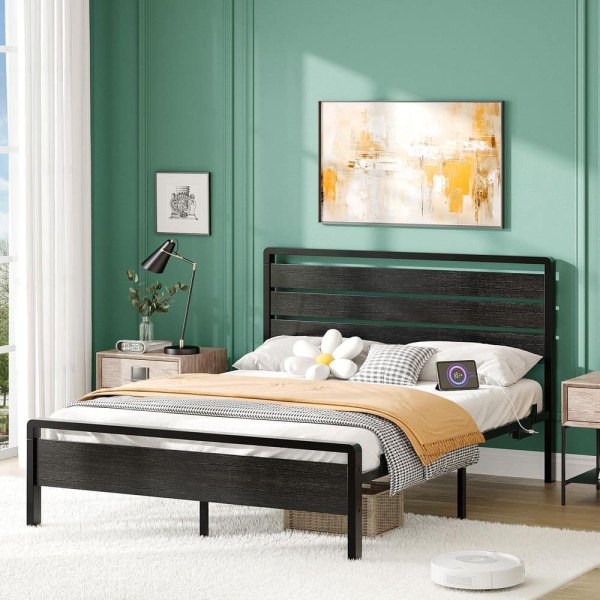 Black Metal Frame Full Platform Bed with LED Lighting USB Port
