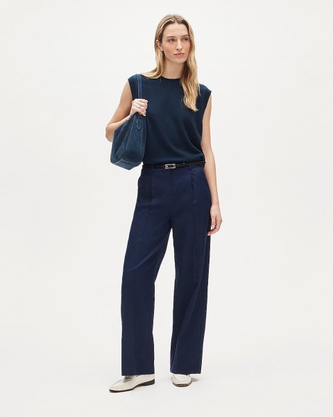 Essential wide-leg pant in Gramercy linen blend
