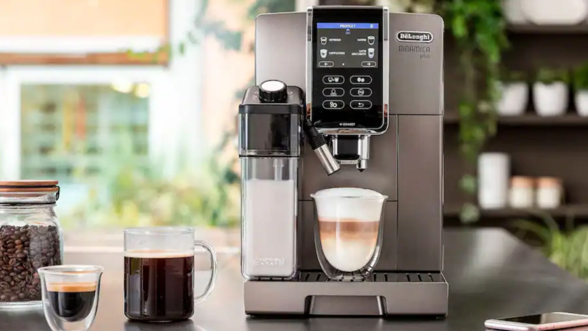De'Longhi Dinamica Plus fully automatic espresso machine