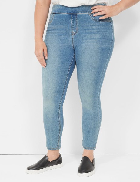 Pull-On High-Rise Jegging