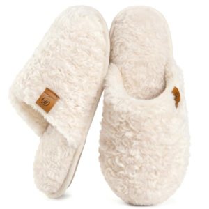 EverFoams Women’s Fuzzy Slippers Cozy