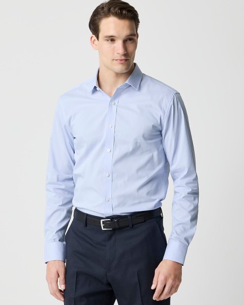 Tailored performance dress shirt