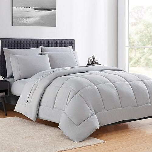 Sweet Home Collection All Season Down Alternative Reversible Complete Bedding Set with Sheets, One