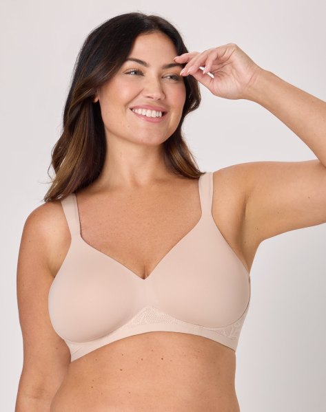 Bali Womens Coolest Smoothing Wireless Bra, Foam Cups