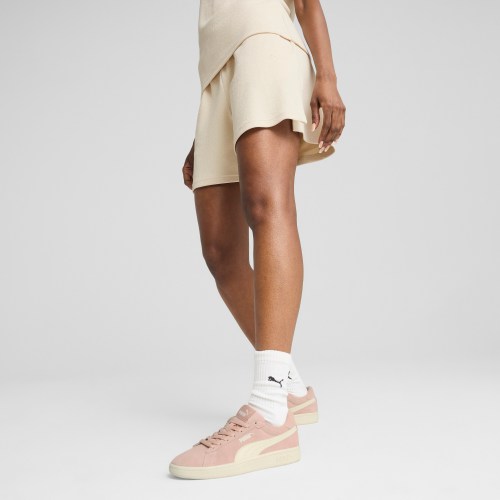PUMA HER 5 High-Waist Shorts Women in White, Size L