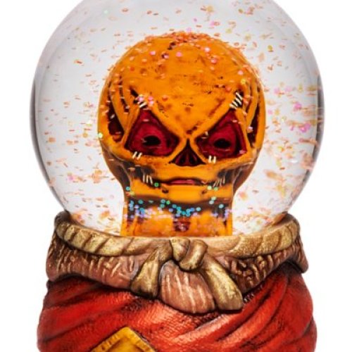 Unmasked Sam Snow Globe – Trick r Treat by Spirit Halloween