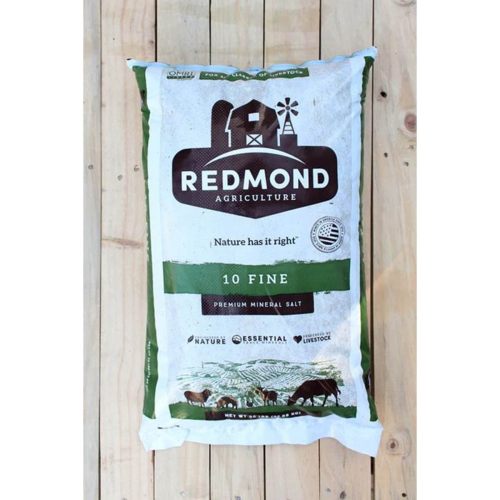 Redmond Rock on a Rope Mineral Supplement for Farm Animals, 4-lb